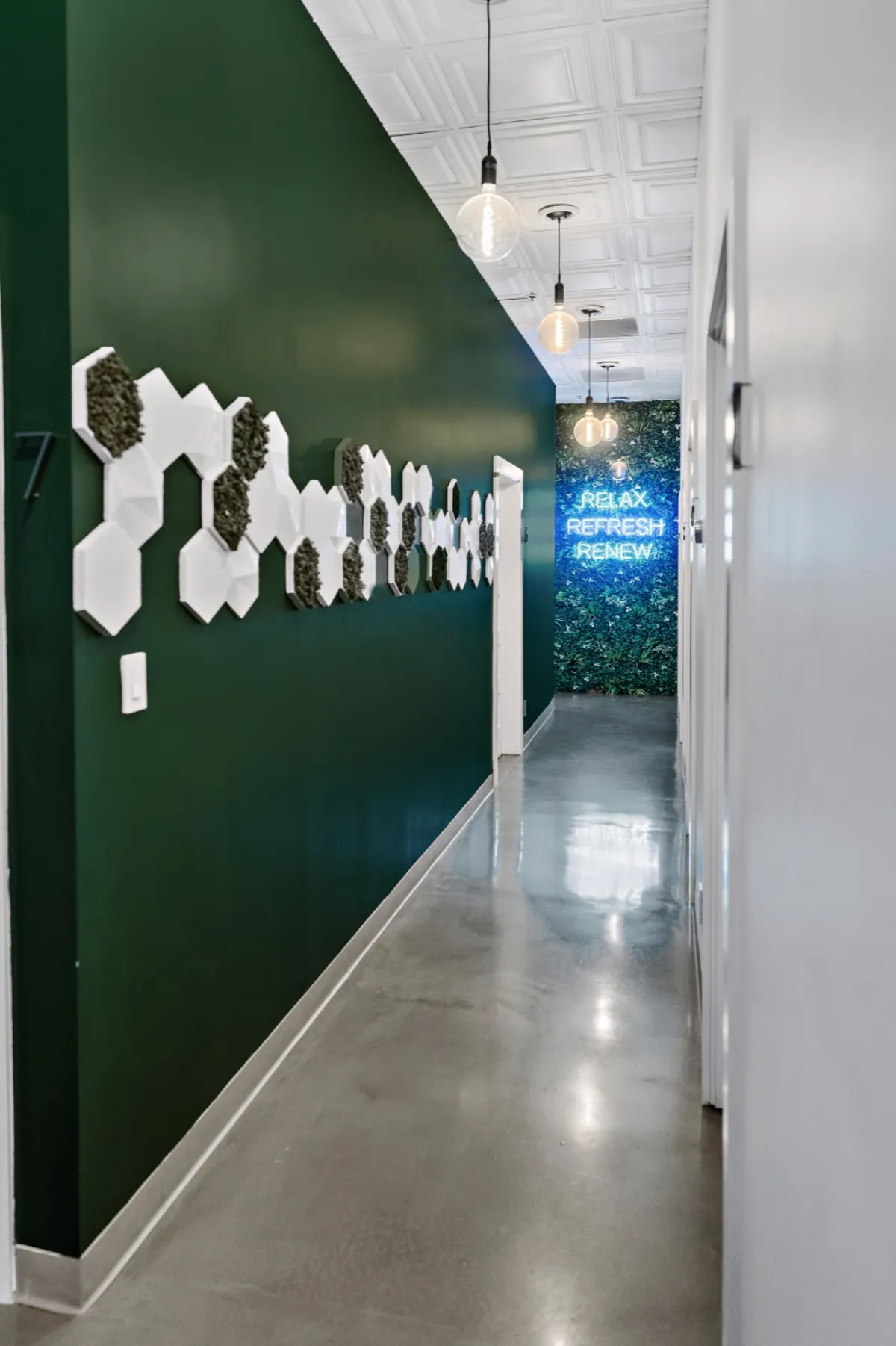 The hallway at Dr Refresh